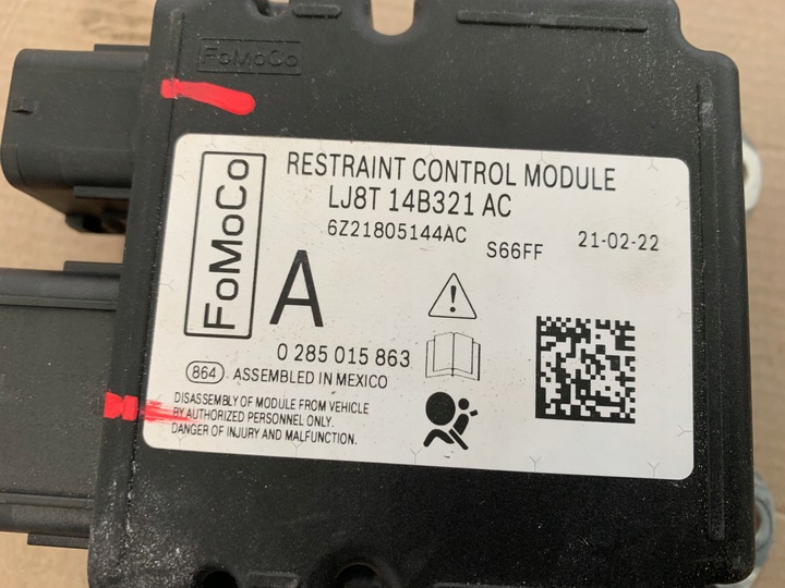 фото №11, Ford mustang mach-e rwd 21r датчик модуль подушек подушка безопасности оригинал