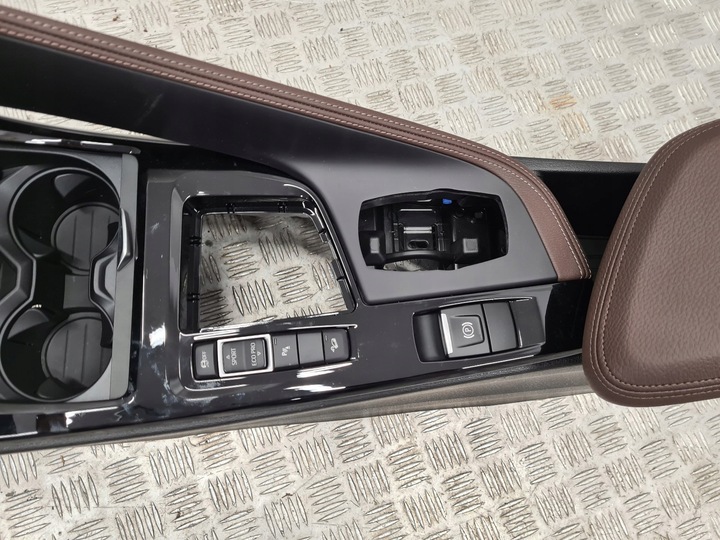 фото №13, Bmw f39 засіб сидіння диван тунель обшивки оббивка