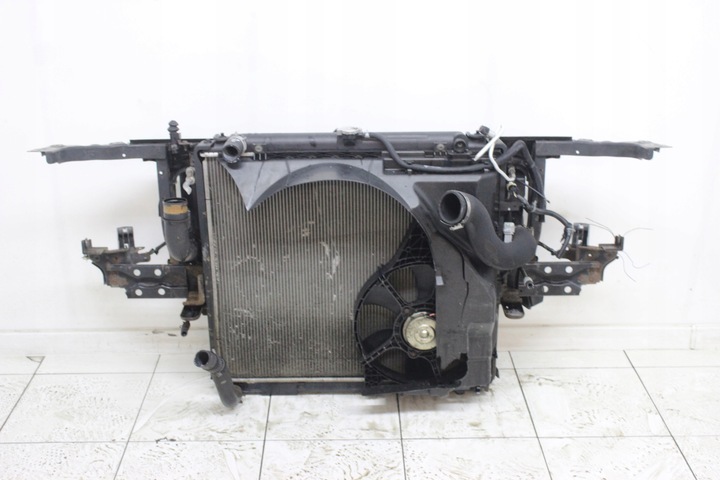 фото №4, Pas переднє радіатор navara d40 pathfinder r51 2005r- 2.5 dci автомат