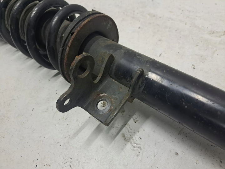 фото №10, Bmw 5 f10 f11 2011 левая сторона амортизаторы