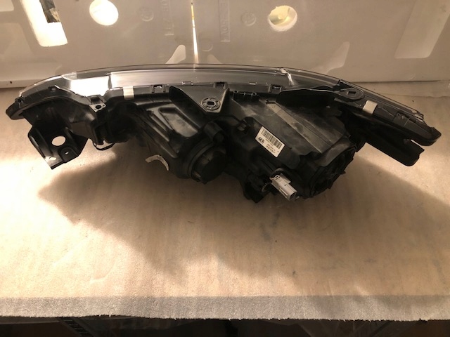 фото №9, Outlander iii рестайлінг 15- лампа фара перед переднє праві дуже гарна