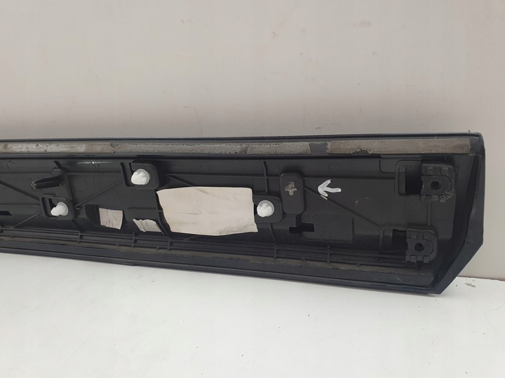 фото №9, Планка двері лівий зад skoda superb iii 3v0854949e