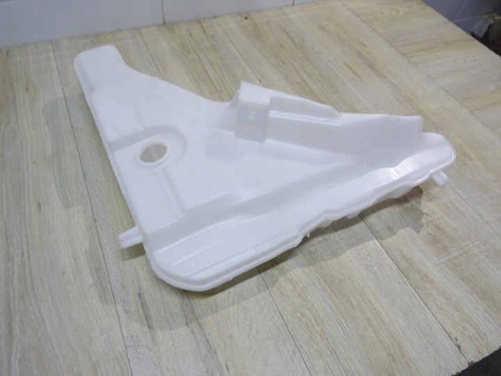 фото №8, Audi q7 q8 4m0 бак склоомивача 4m0955452a