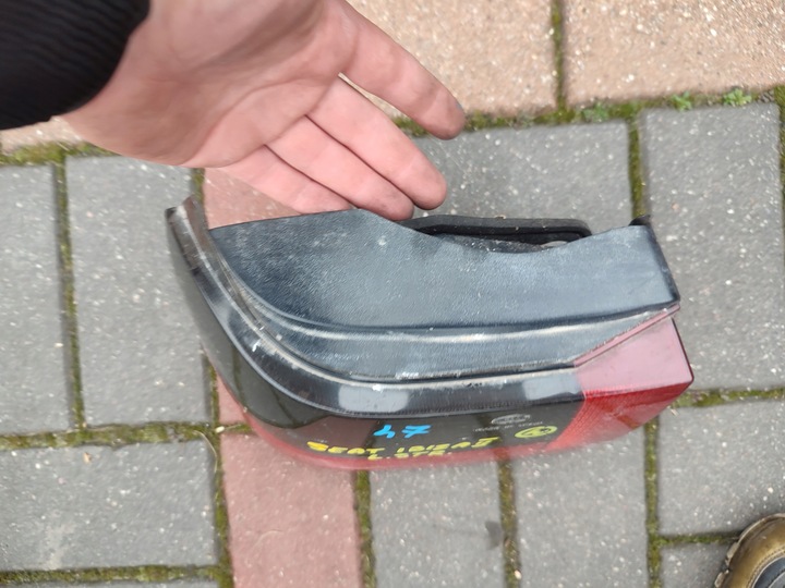 фото №6, Лампа левый зад левая задняя seat ibiza ii