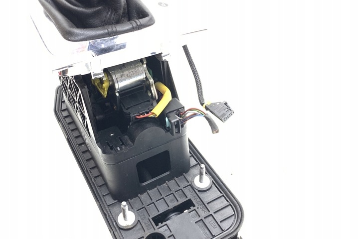 фото №11, Механизм изменения коробки передач vw passat вариант b6 3c5 3c1713025h 2.0l дизель