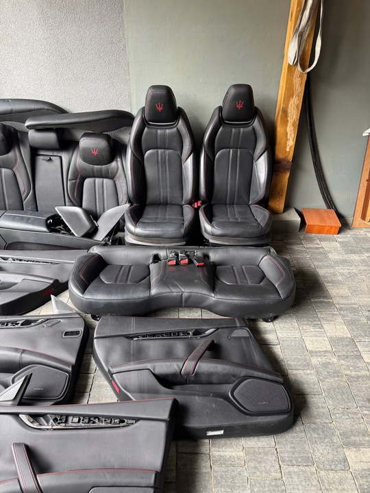 фото №9, Maserati quattroporte vi gransport сиденья диван комплект обивка обшивки