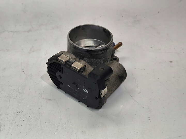 фото №5, Дроссельная заслонка audi a4 b6 b7 a6 volkswagen seat skoda 078133062b оригинал !!