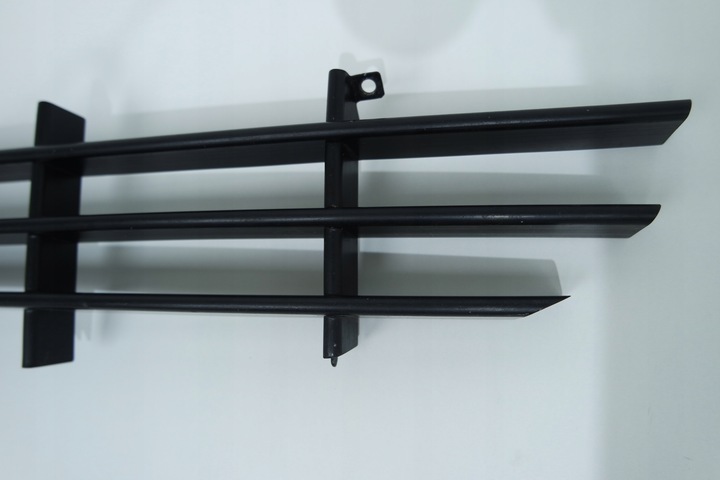 фото №8, 64122200 решітка радіатора решітка бампера ferrari 355