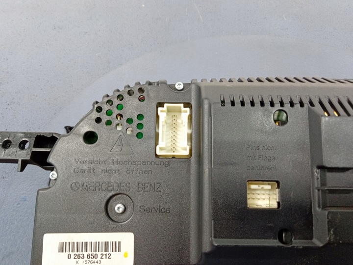 фото №6, Cl w216 s w221 5.5 v8 спидометр приборы a2215405048