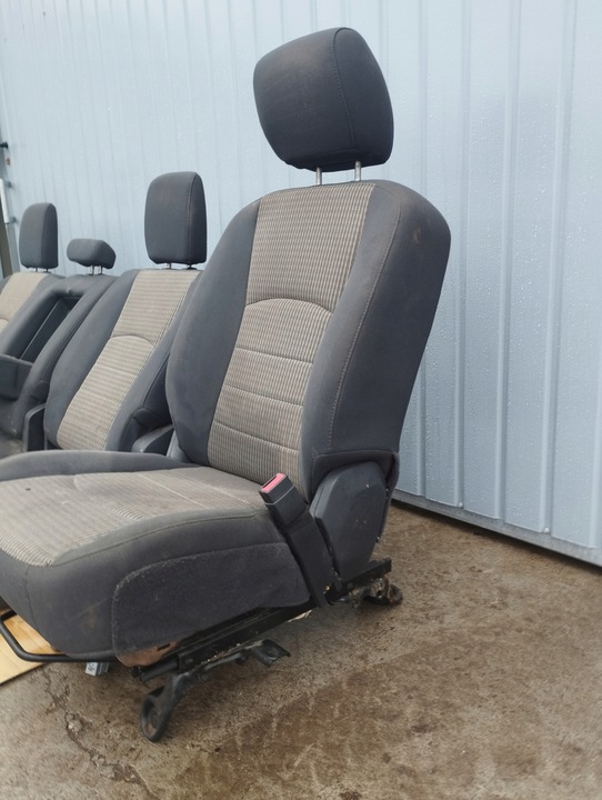 фото №6, Dodge ram 2500 11- сиденья диван usa