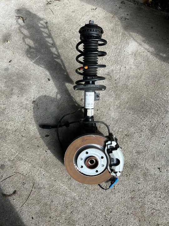 фото №1, Citroen c4 cactus амортизатор mcpherson  правые p55