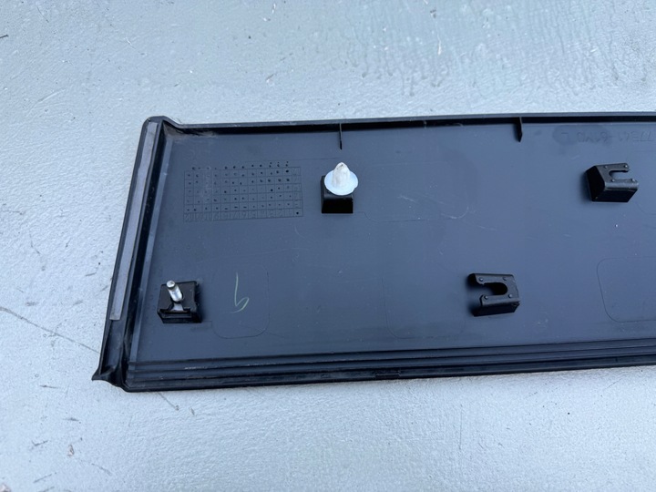 фото №7, Suzuki sx4 s-cross 13r- планка двері лівий зад ліва задня 77541-61m0