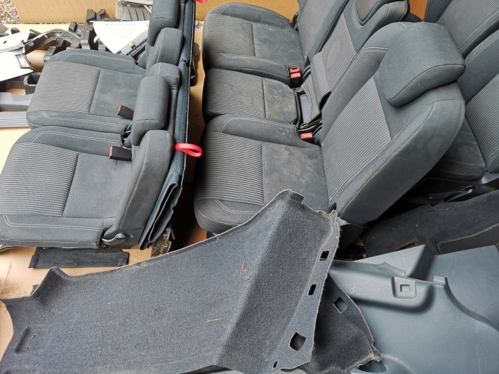 фото №9, Ford grand c-max сиденья сиденье ремни прокладка 7 мест европа состояние bdb