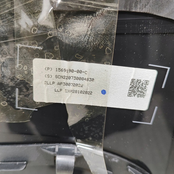 фото №7, Tesla модель y 2022 скло передня / лобове