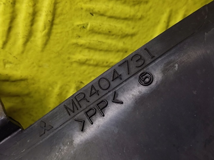 фото №8, Mitsubishi pajero 3 3.2 did трубка  воздуха mr404731
