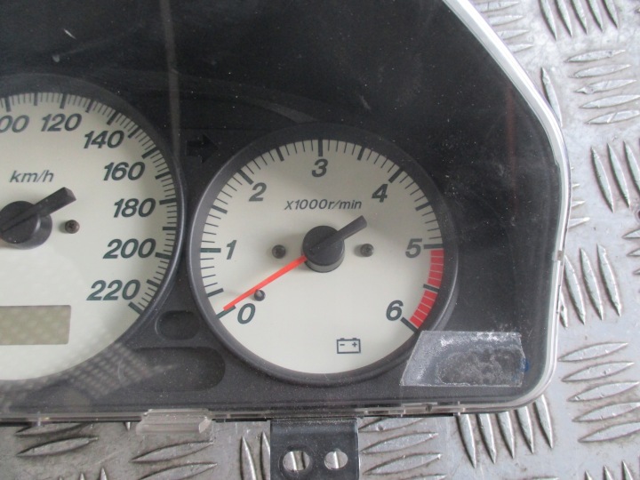 фото №5, Спидометр mazda premacy 01-05 2.0 d