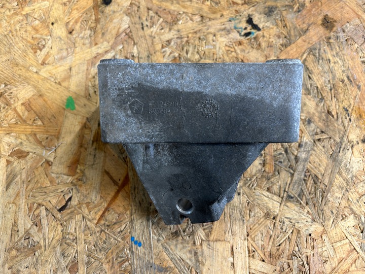 фото №1, Jeep grand cherokee wk2 лапи двигателя