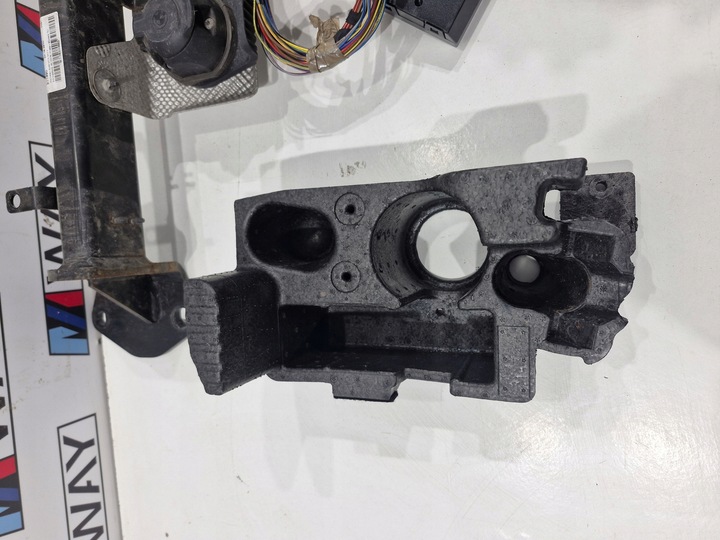 фото №8, Bmw 3 e91 hak буксировочный электрический комплект вестфалия 6862444 6799414