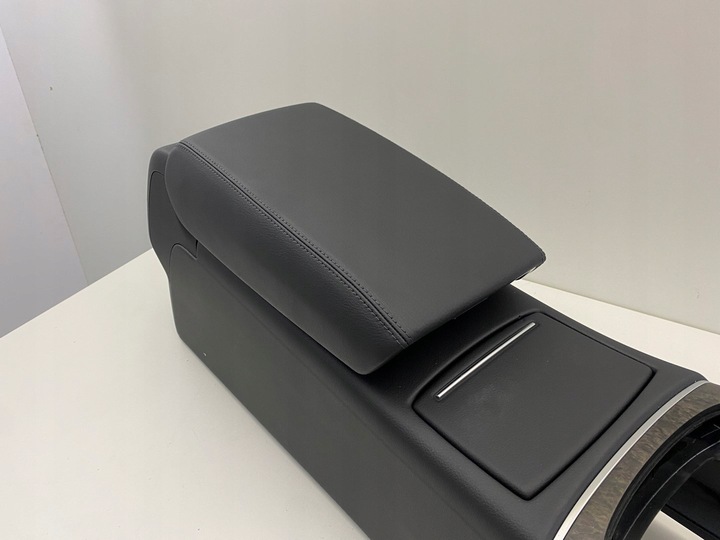 фото №12, Audi a6 c7 рестайлинг sedan сиденья вентилируемые диван туннель салон 14-