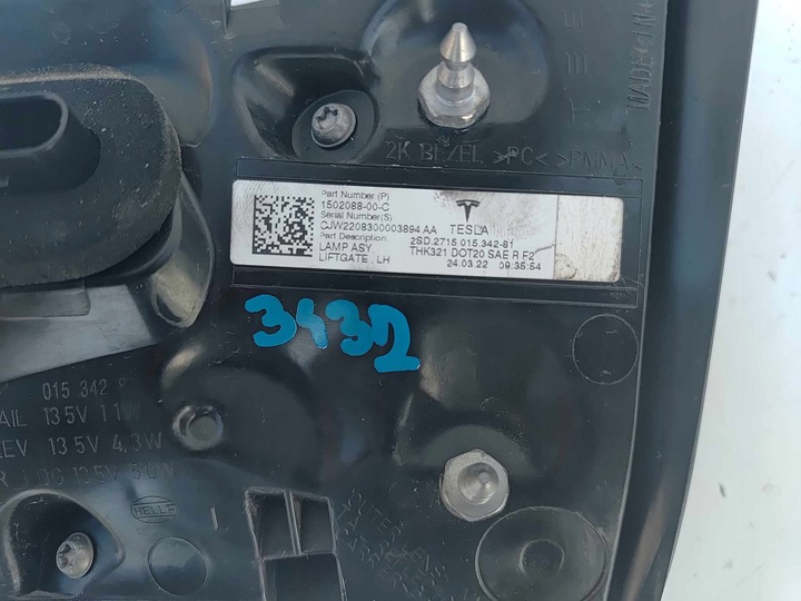 фото №6, Tesla модель 3 рестайлинг y лампа левая зад задняя w крышка багажника 3432