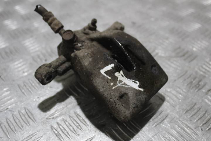 фото №1, Суппорт тормоза левый зад toyota avensis ii t25
