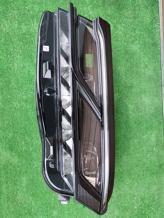 фото №7, Лампа лівий перед vw touareg r line 761 761941113a ful led eu оригінал гарна