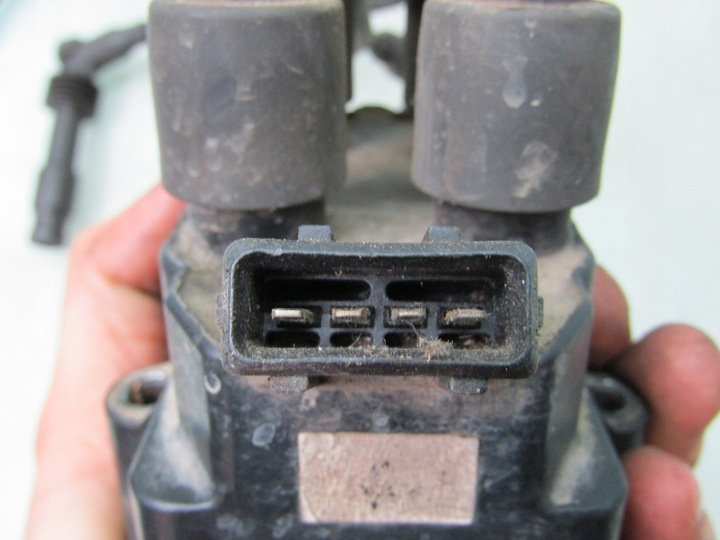 фото №8, Vectra b 1.8 16v 97r катушка зажигания з проводами 2526055a