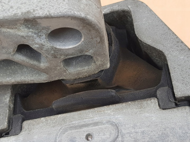 фото №7, Подушка двигателя / opel vectra c signum / 1.8 16v 140km z18xer / исправная