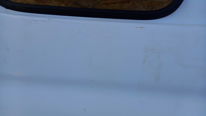 фото №4, Двері ліві зад peugeot partner i 02r