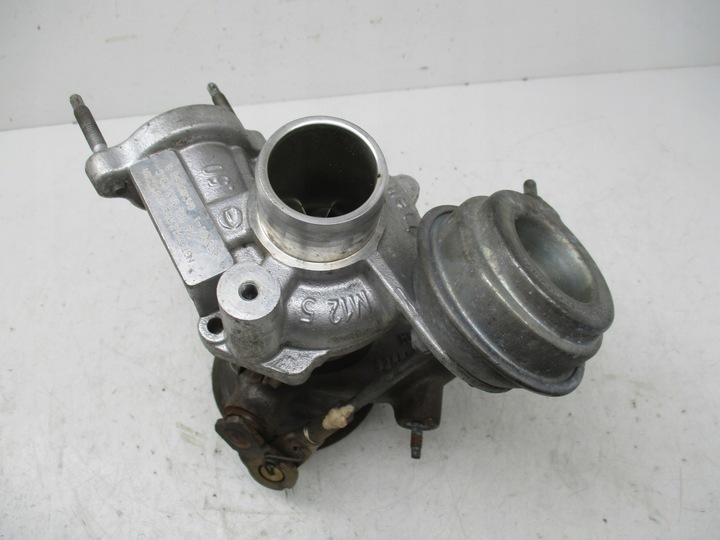 фото №9, Citroen c4 b7 208 10-18 1.2 thp hn01 турбонагнетатель 9810681380