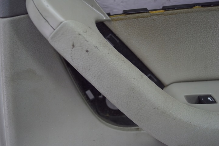 фото №10, Боковина дверь правые зад audi a6 c6 bose кожа