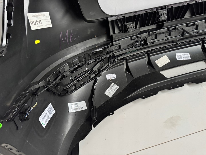 фото №11, Audi q8 e tron s-line бампер зад оригинальный комплектный