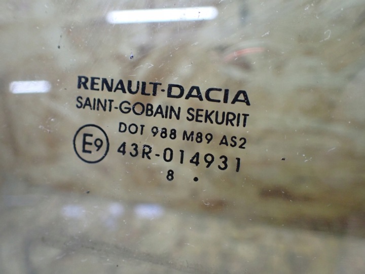 фото №10, Стекло дверей правое перед dacia lodgy 2019 1.6sce eu 8285
