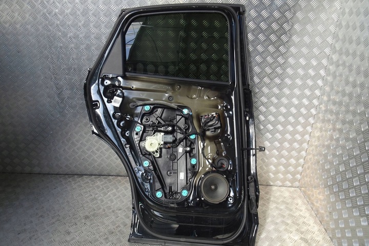 фото №6, Audi q4 e-tron - дверь задние левая