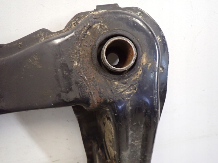 фото №16, Hyundai santa fe 01- подрамник двигателя балка двигателя