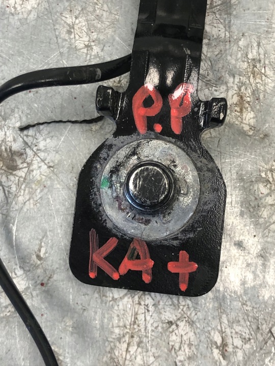 фото №7, Застібка ременя праві перед ford ka + g1b5-a61208-bcw