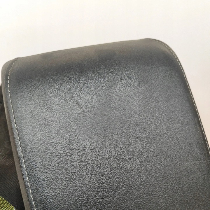 фото №8, Skoda karoq 2020 подлокотник туннеля среднего