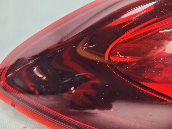 фото №10, Opel corsa e 14- лампа задня зад права/ліва сторона