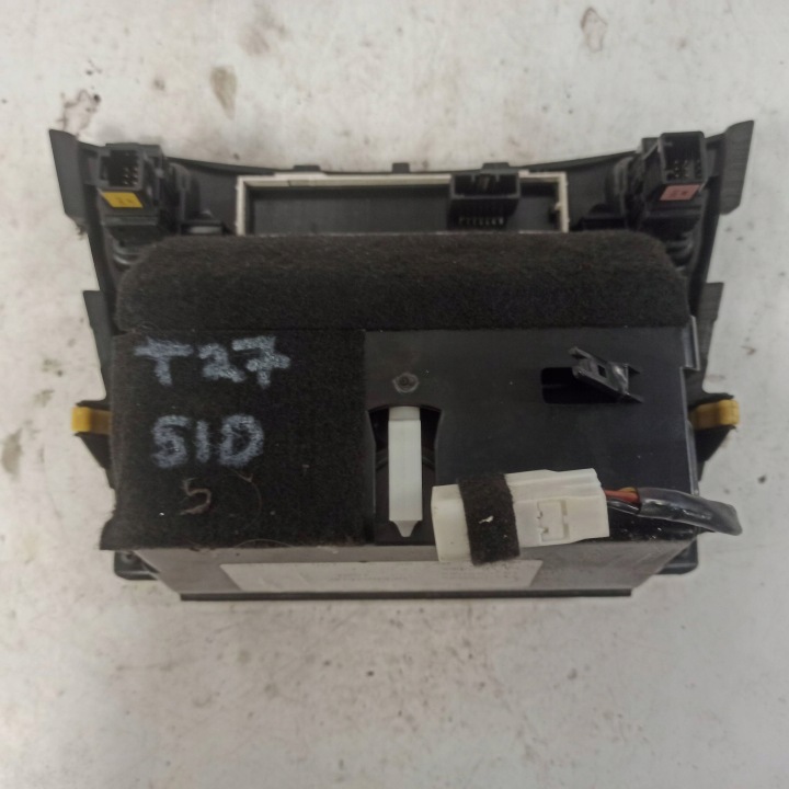 фото №9, Toyota avensis iii t27 пепельница панели распределительной 58804-05040