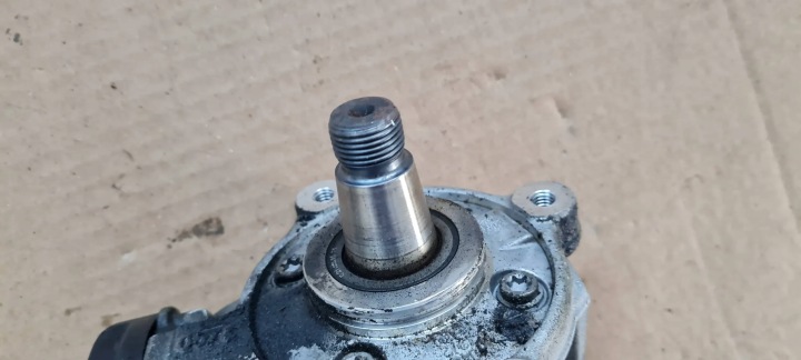 фото №15, A4 b9 8w насос топливная рейка 2.0 tdi 04l130755e a5 8w q5 vw audi