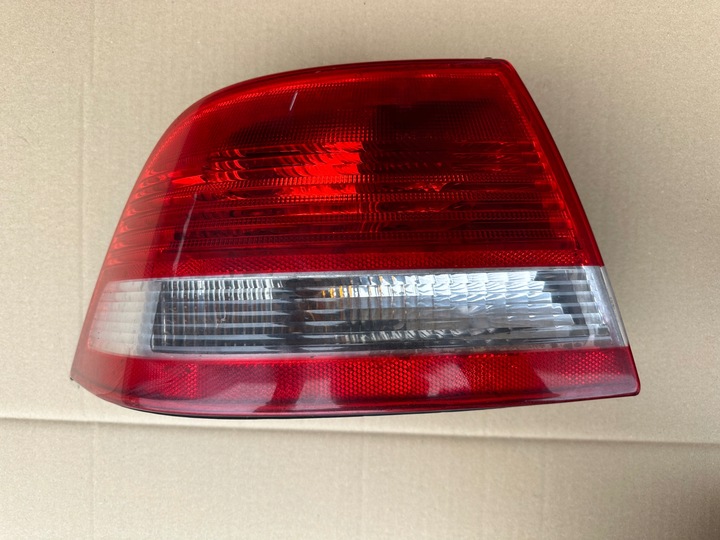 фото №1, Ліва лампа задня saab 93 9-3 sedan ss 2002-2007 зад лівий вкладка