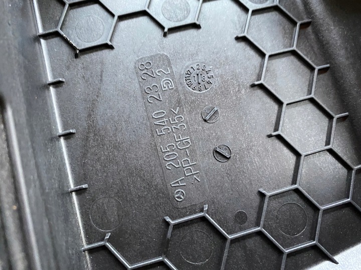 фото №9, Коробка запобіжників mercedes a2055402328 a2135400024 b11