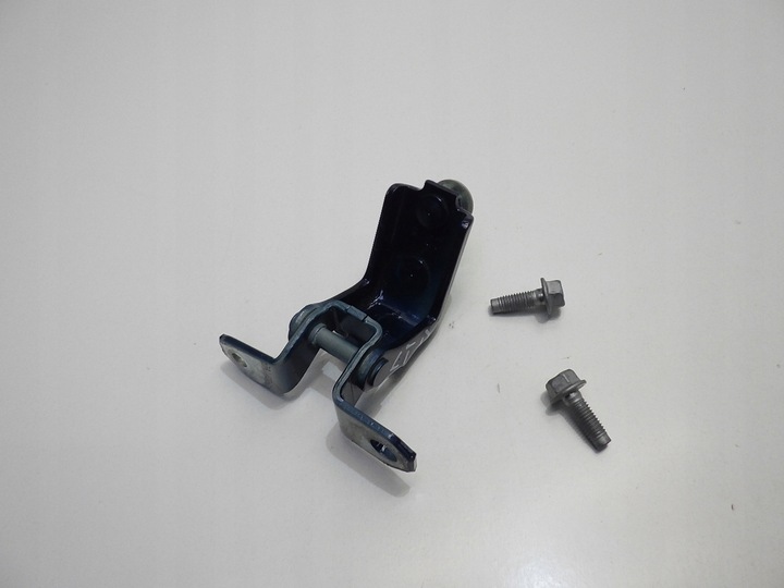 фото №1, Sx4 s cross 2022 новий петля двері лівий зад нижній