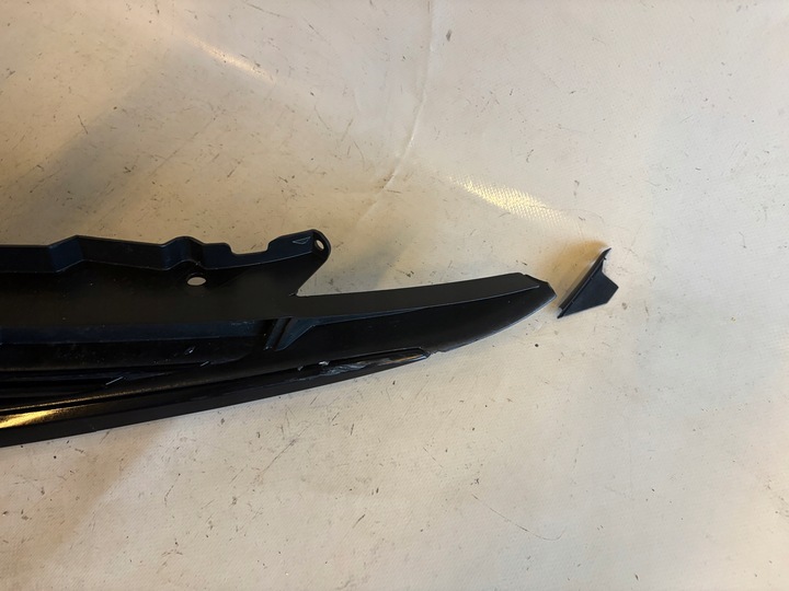 фото №8, Vw touareg iii 760 рестайлинг 23- r-line решётка радиатора решётка радиатор 760853651aj