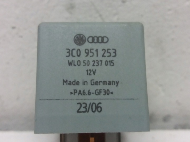 фото №1, Реле vw passat 06-12 vag 3c0951253