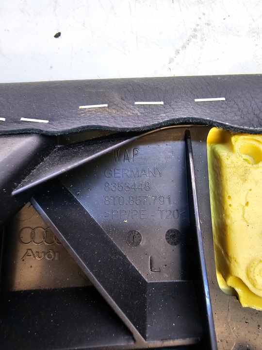 фото №6, Боковина сиденья левый зад audi a4 b8 a5 8t0857791 кожа