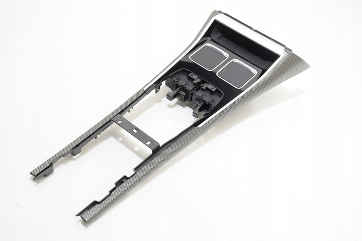 фото №12, Bmw 7 g70 планка декоративна панелі розподільчої тунелю dekor карбон fibre