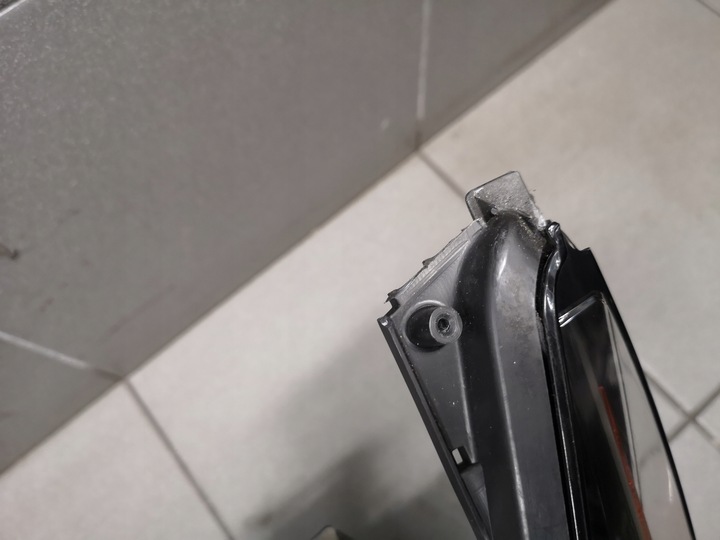 фото №10, Лампа лівий перед lexus nx200t європа