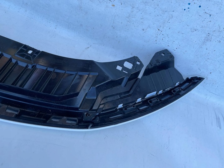 фото №10, Планка mercedes eqa eqb w243 a2438851401 бампер перед решётка радиатора кронштейн