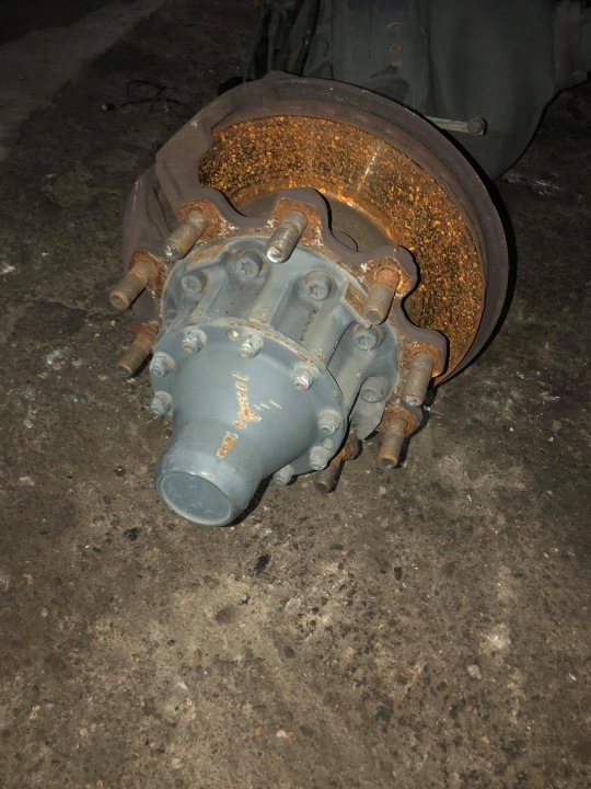 SCANIA OE 1868671 MOYEU ROUES 1868671